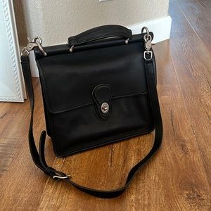 Coach vintage purse no E9 P-9927